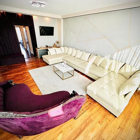 Secretface Penthouse Grójecka 120m2 Z Tarasem 40m2 Apartmán Varšava