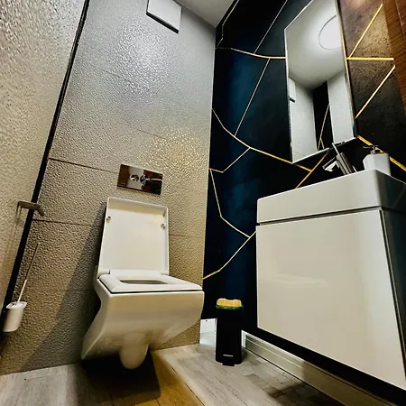 Secretface Penthouse Grójecka 120m2 Z Tarasem 40m2 Varšava
