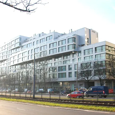 Secretface Penthouse Grojecka 120m2 Z Tarasem 40m2 Апартаменты Варшава