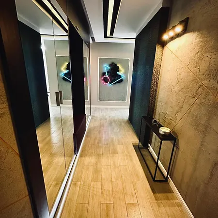 Апартаменты Secretface Penthouse Grojecka 120m2 Z Tarasem 40m2 Варшава