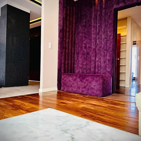 Secretface Penthouse Grojecka 120m2 Z Tarasem 40m2