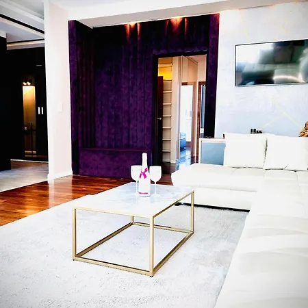 Secretface Penthouse Grojecka 120m2 Z Tarasem 40m2 Daire *